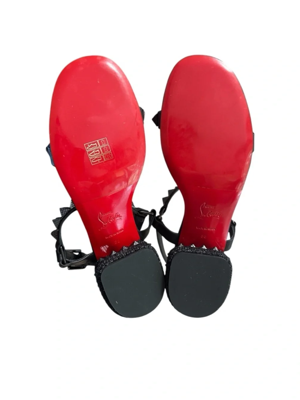 Christian Louboutin Pyrasand 30 leather sandals studded RETAIL 995 - Picture 8 of 9